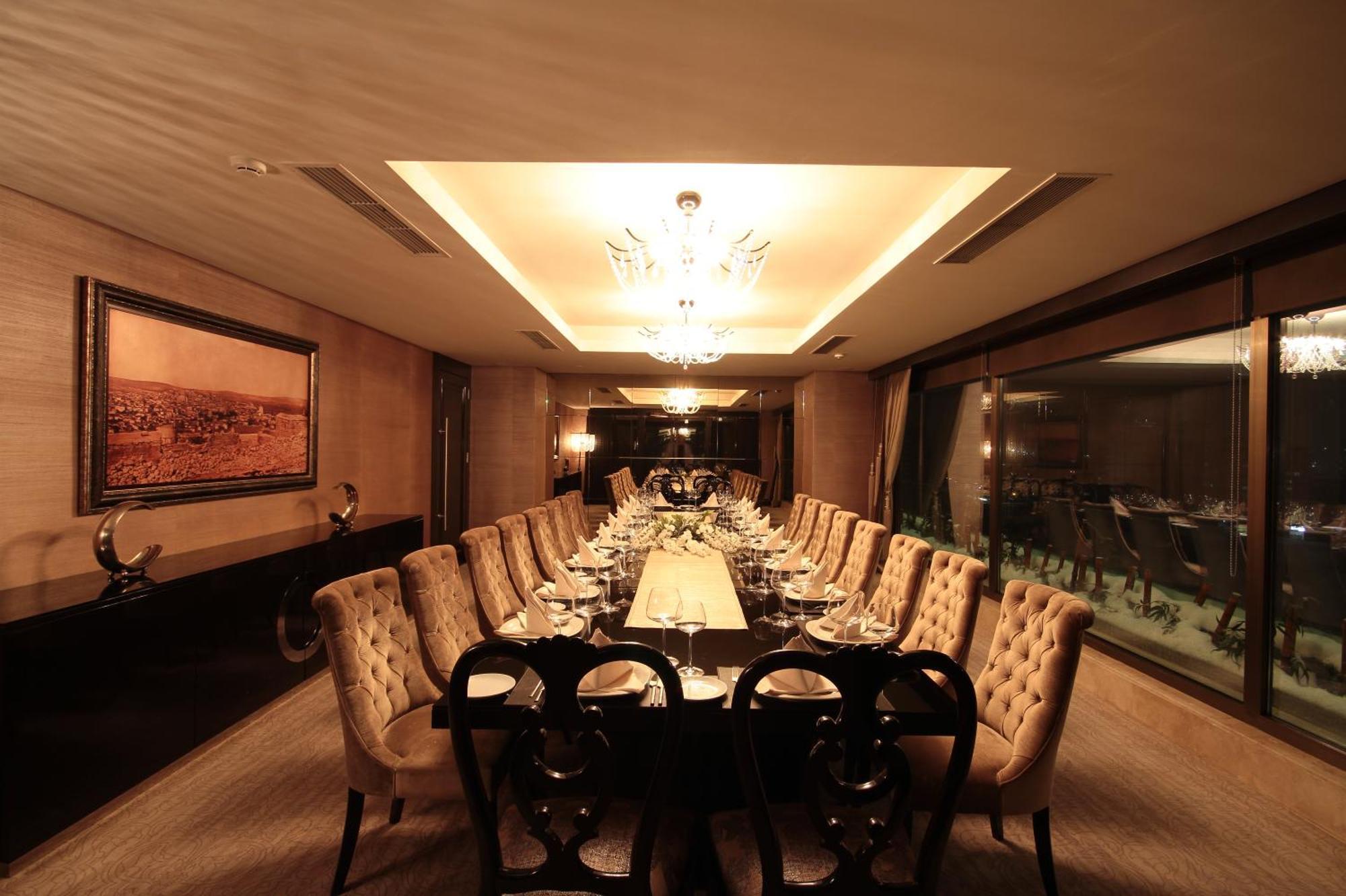 Grand Hotel Gaziantep Esterno foto