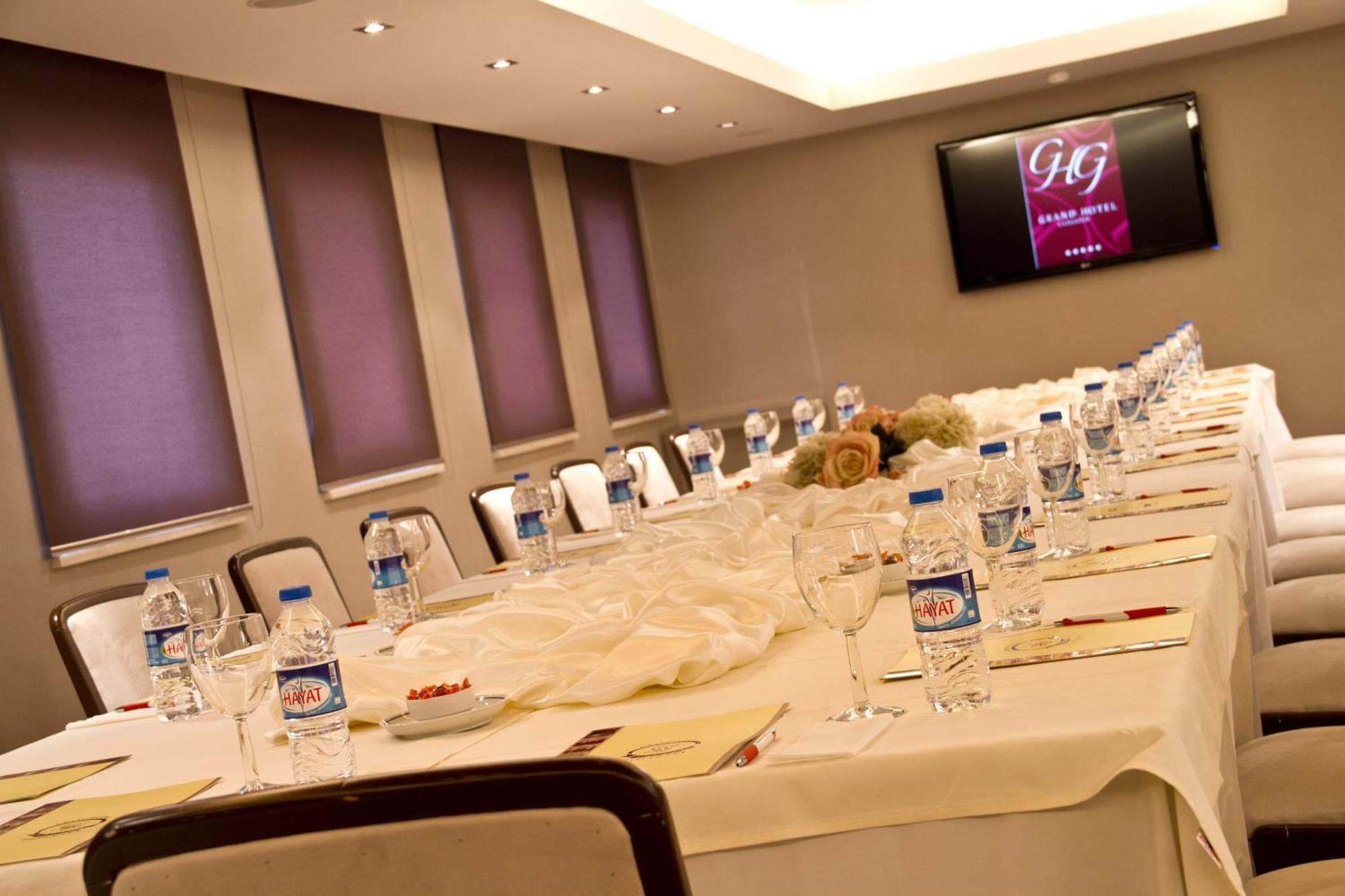 Grand Hotel Gaziantep Esterno foto