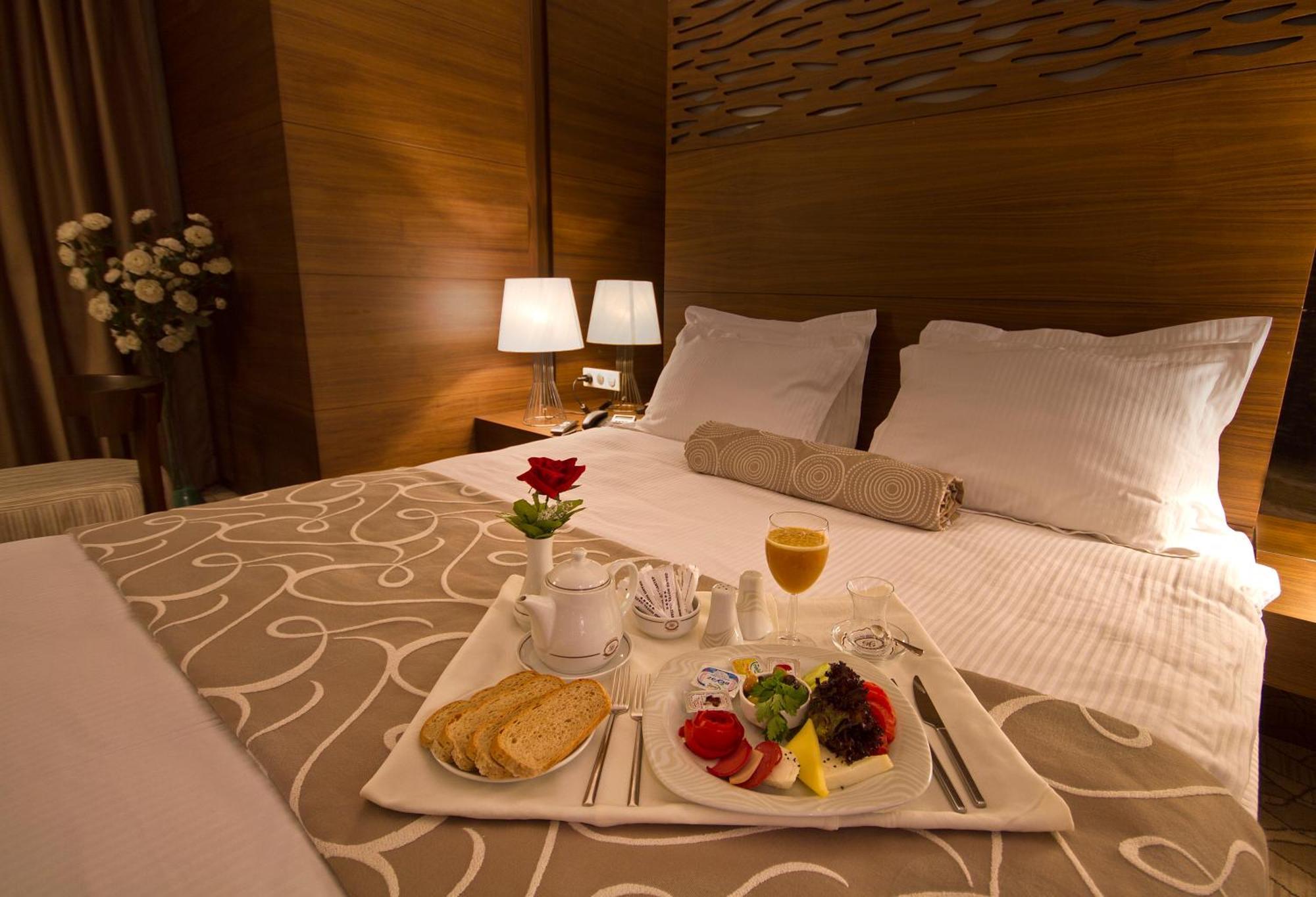 Grand Hotel Gaziantep Esterno foto