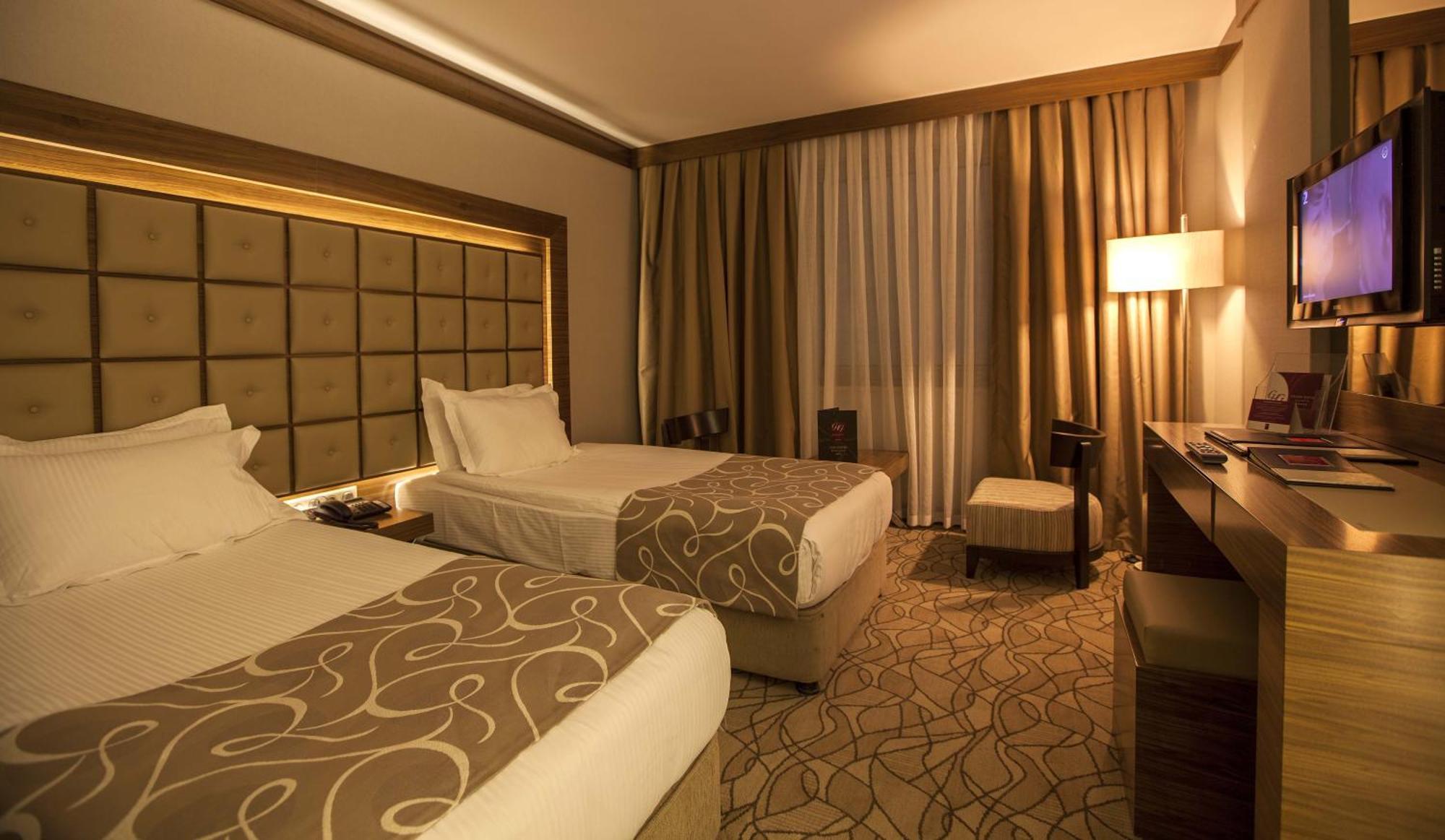 Grand Hotel Gaziantep Esterno foto