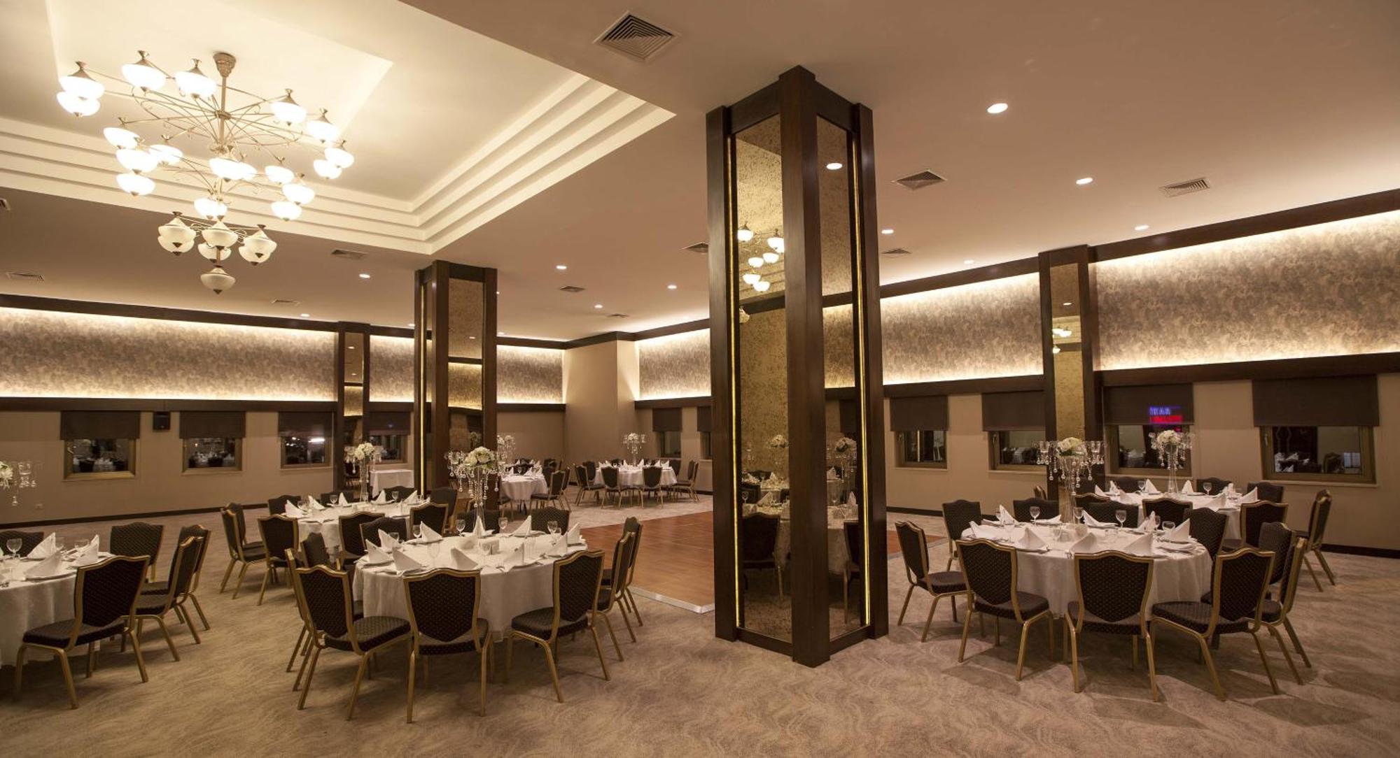 Grand Hotel Gaziantep Esterno foto