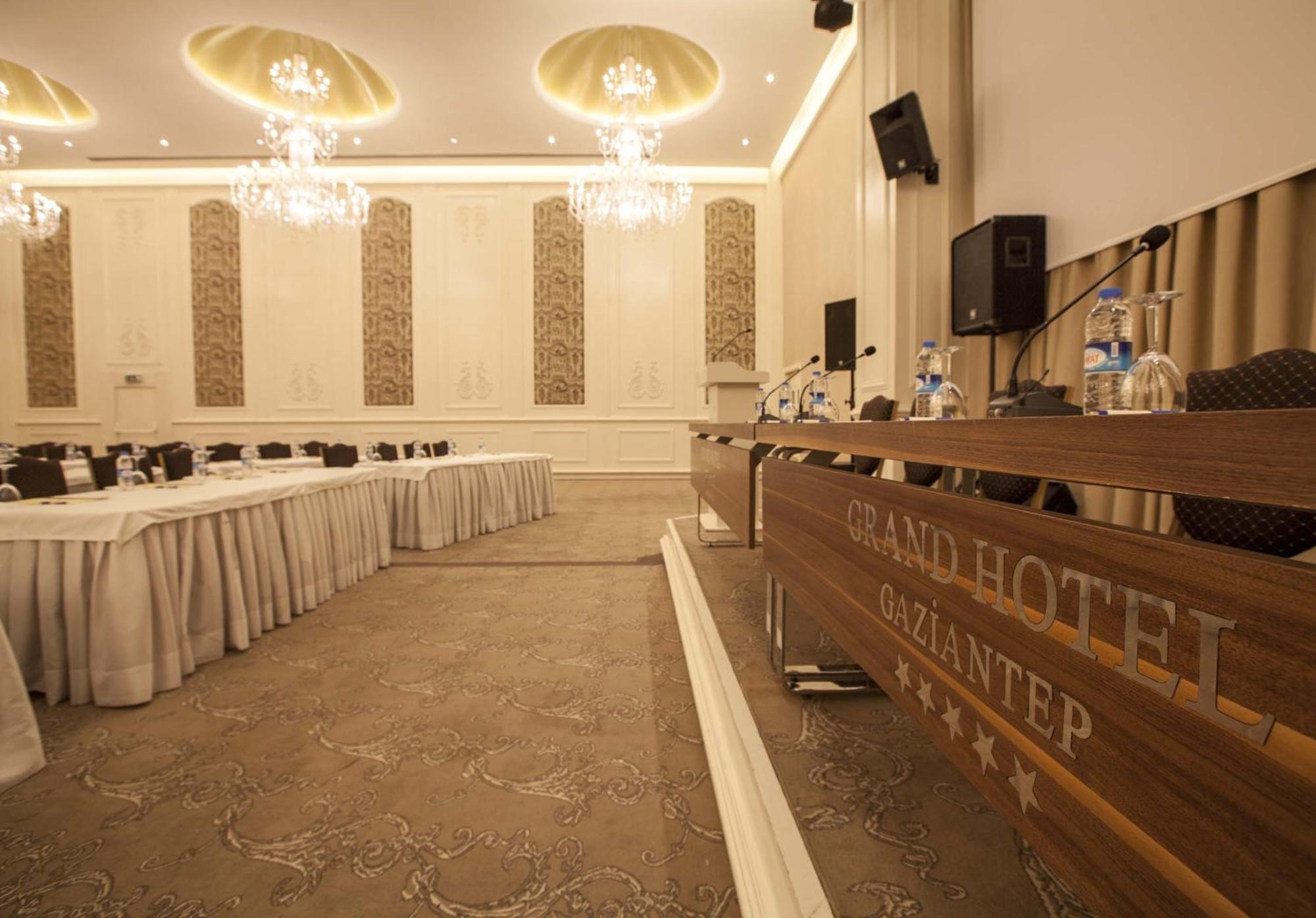 Grand Hotel Gaziantep Esterno foto