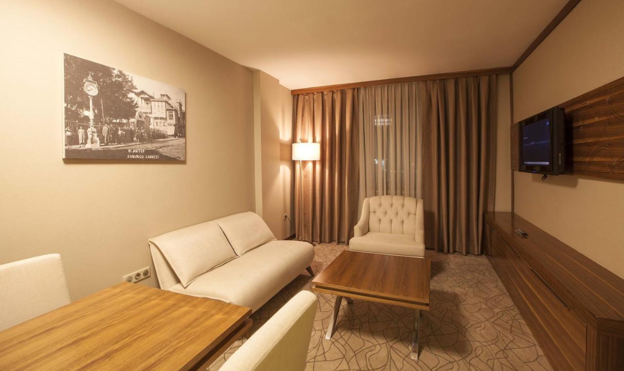 Grand Hotel Gaziantep Esterno foto